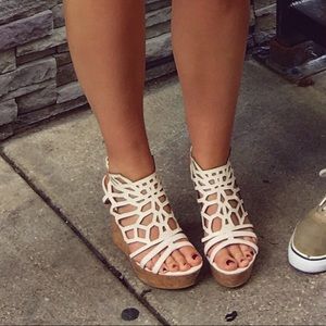 White Wedges